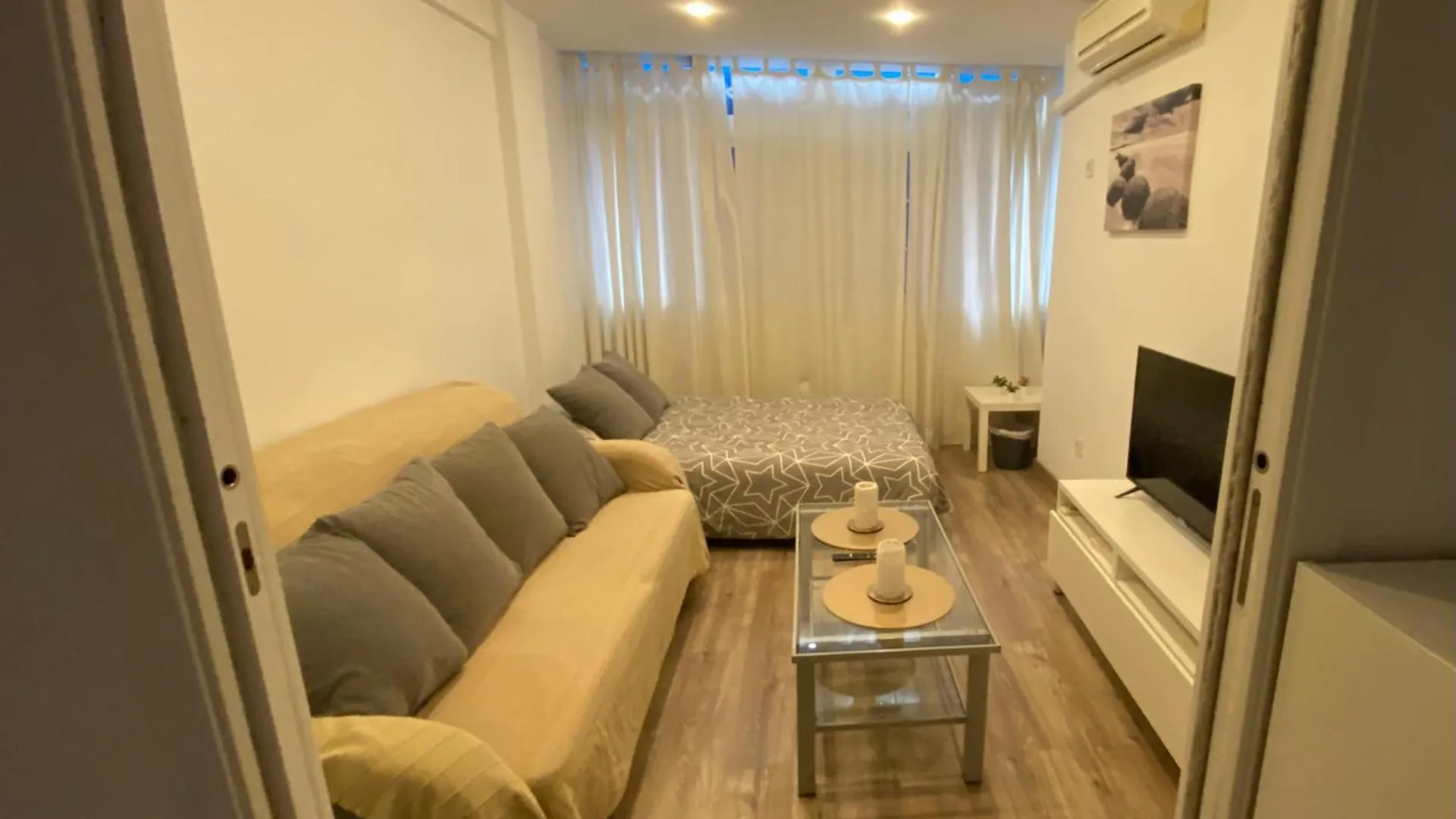 Homestay Alojamineto Cerca Aeropuerto , Habitacion O Apartamento Apartment Malaga