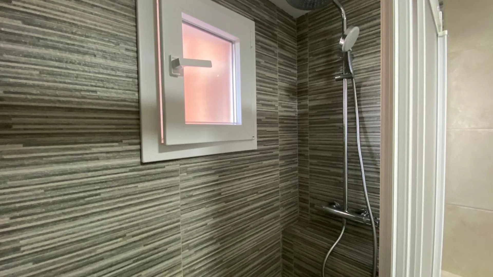 Apartamento Cerca De Aeropuerto, Metro ,Bus Málaga